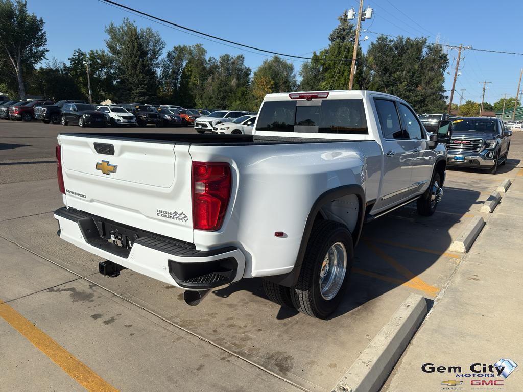 new 2026 Chevrolet Silverado 3500 car, priced at $93,980