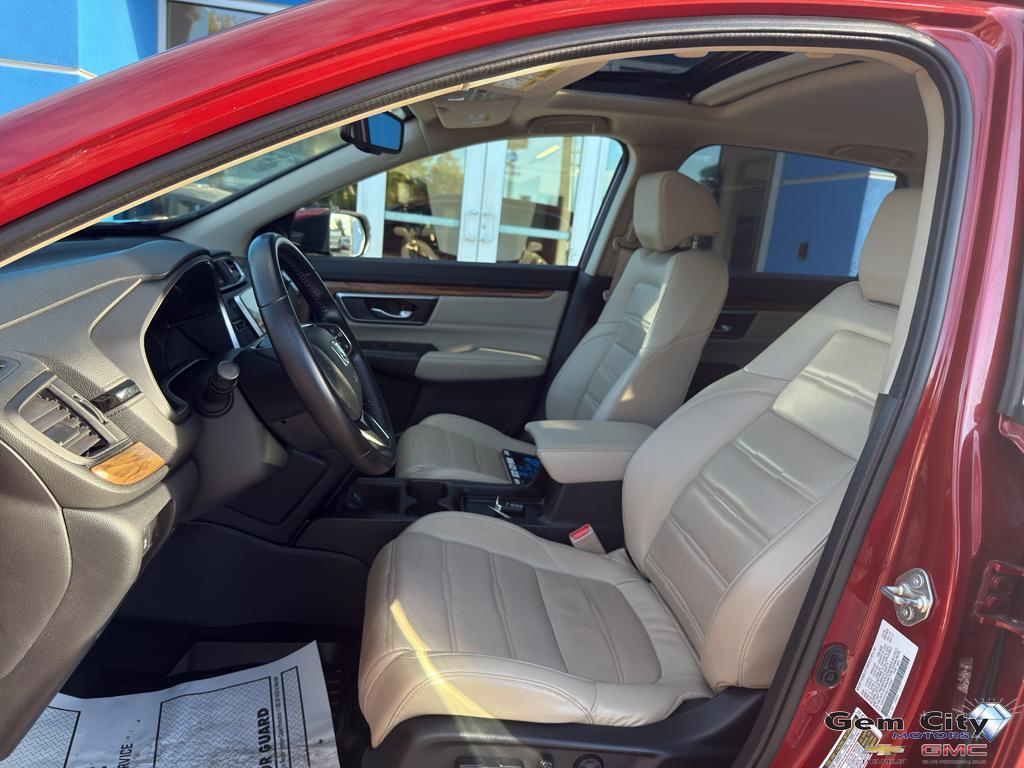 used 2018 Honda CR-V car, priced at $25,999