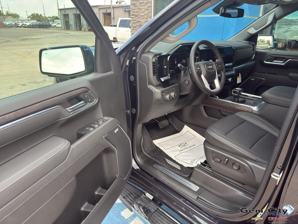 new 2026 GMC Sierra 1500 car, priced at $65,690