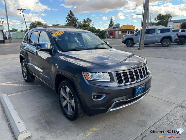 used 2015 Jeep Grand Cherokee car, priced at $12,999