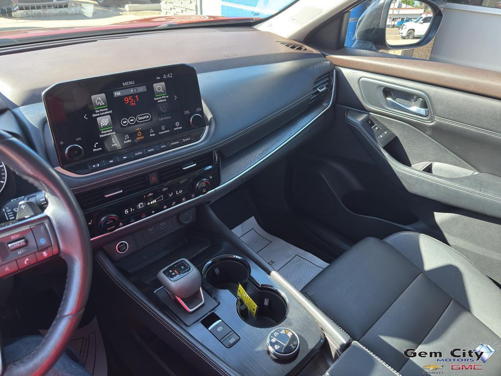 used 2021 Nissan Rogue car