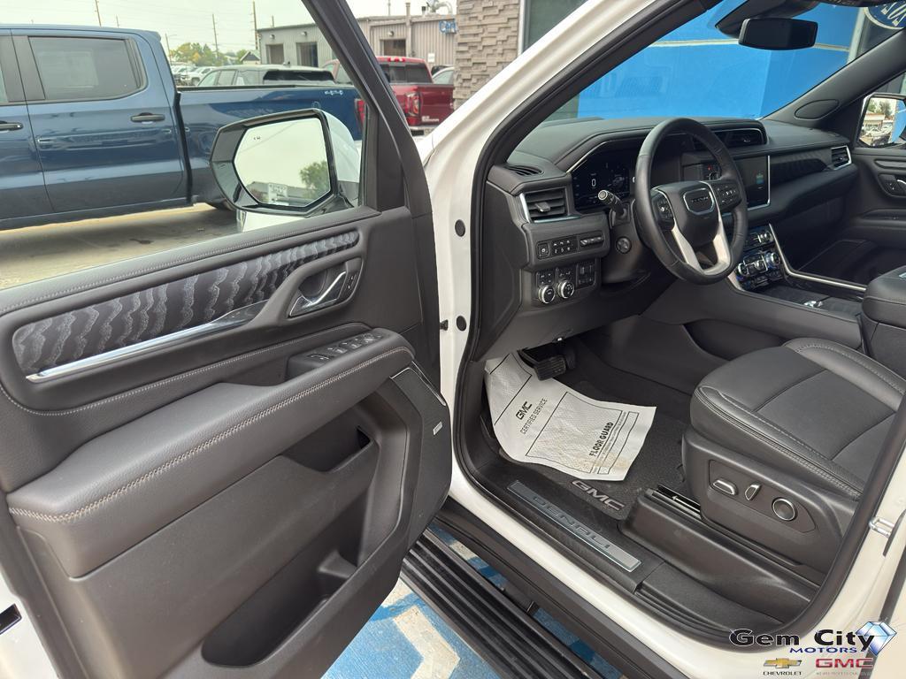 used 2024 GMC Yukon car