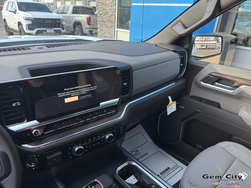 new 2026 GMC Sierra 1500 car, priced at $62,785