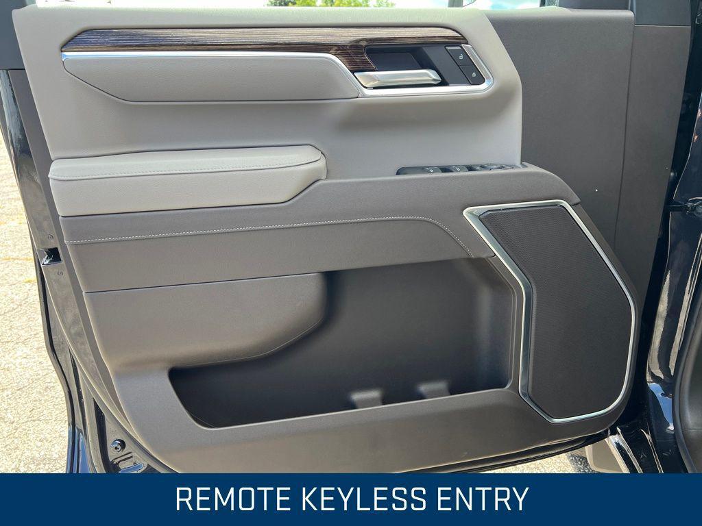 new 2026 GMC Sierra 1500 car, priced at $56,988