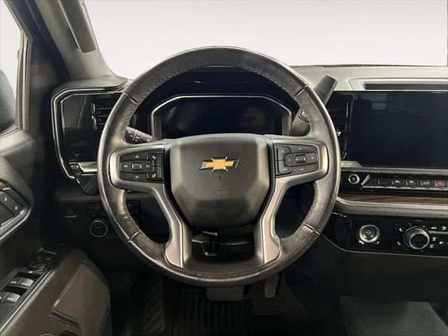 used 2022 Chevrolet Silverado 1500 car, priced at $32,226