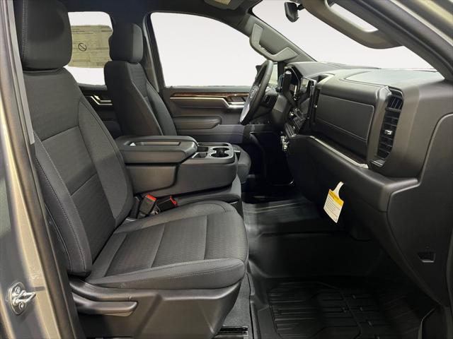 new 2025 GMC Sierra 1500 car, priced at $53,142