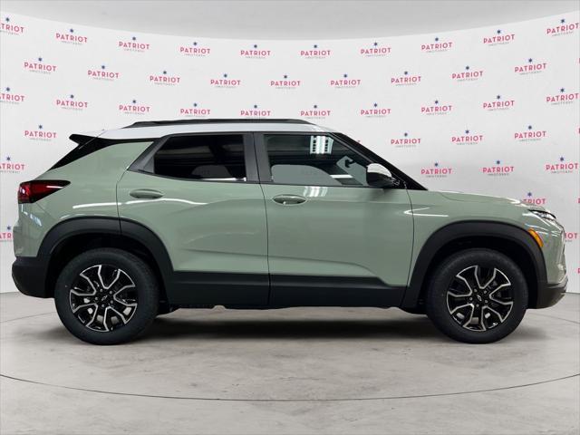 new 2025 Chevrolet TrailBlazer car, priced at $32,538