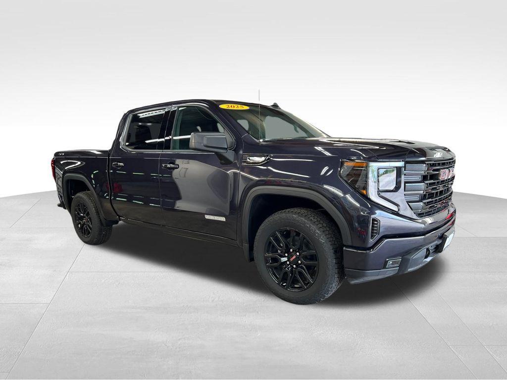 new 2025 GMC Sierra 1500 car, priced at $52,978