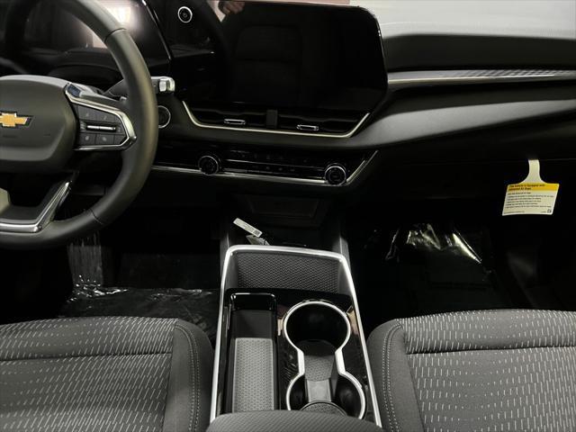 new 2025 Chevrolet Equinox car, priced at $31,432