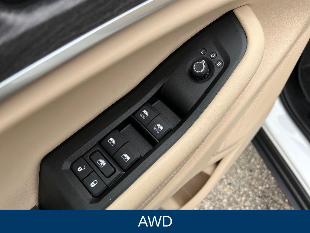 used 2025 Jeep Grand Cherokee L car, priced at $41,910