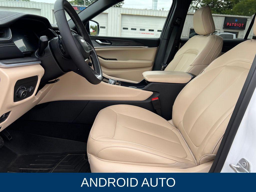 used 2025 Jeep Grand Cherokee L car, priced at $41,910