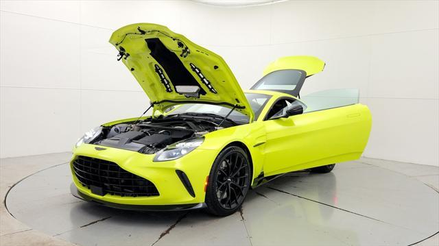 new 2025 Aston Martin Vantage car, priced at $250,200