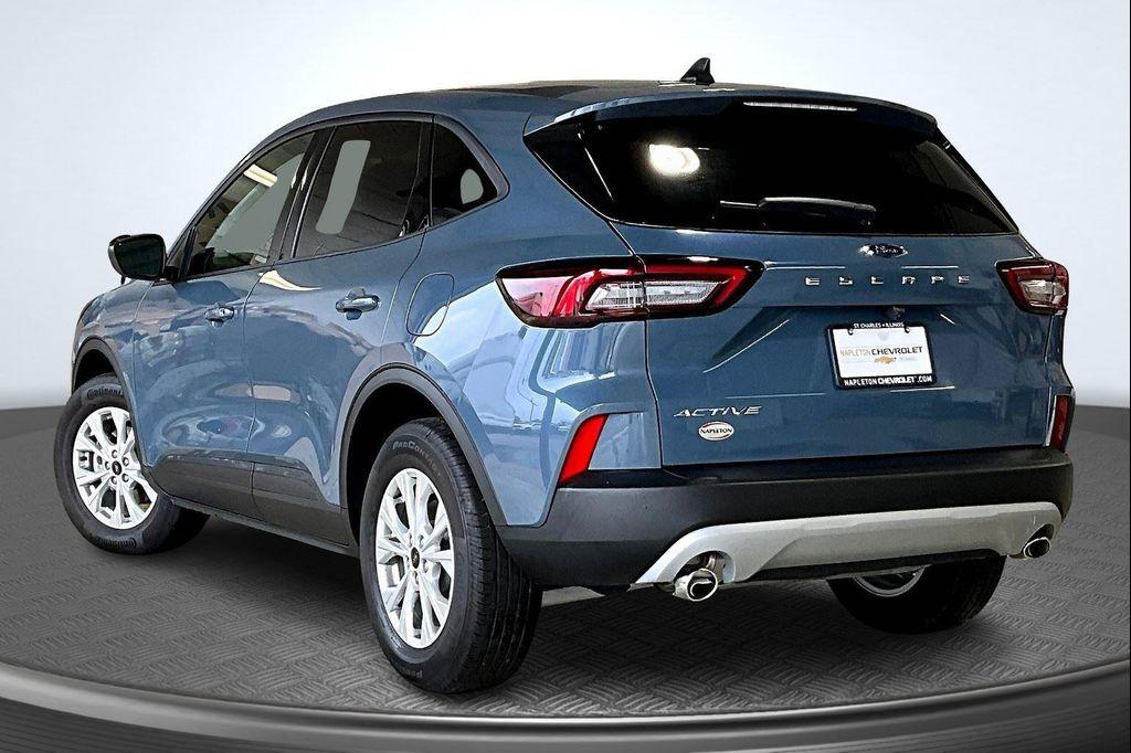 used 2025 Ford Escape car, priced at $24,995