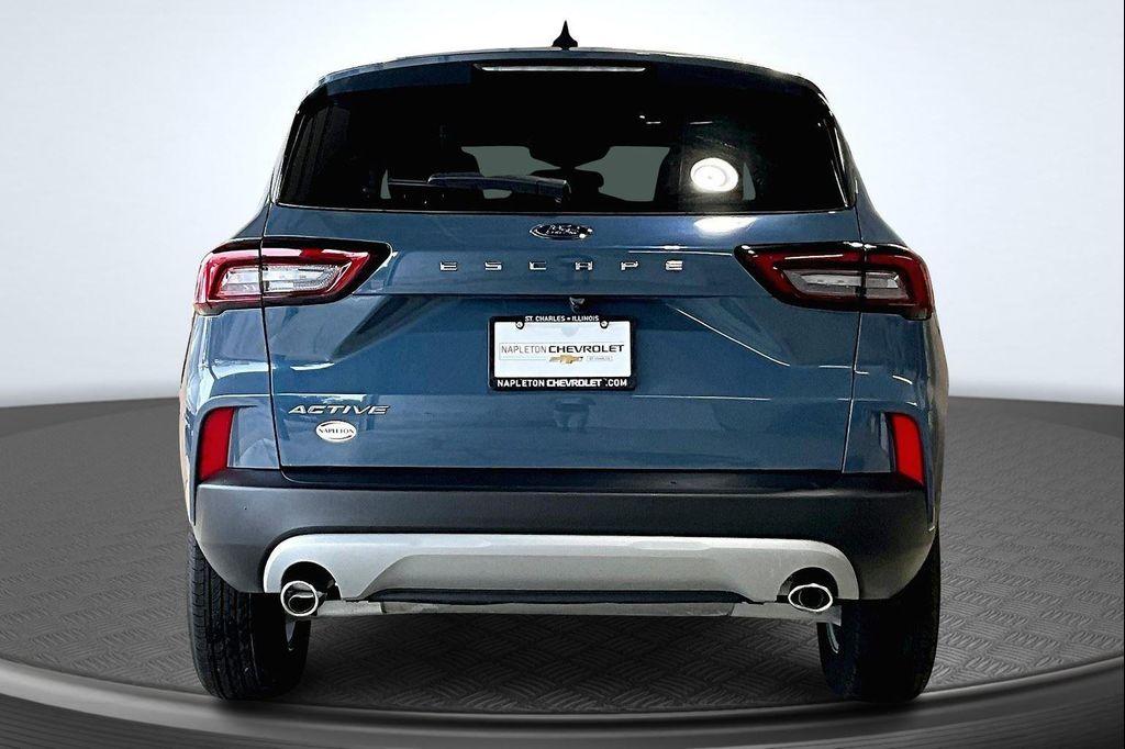 used 2025 Ford Escape car, priced at $24,995
