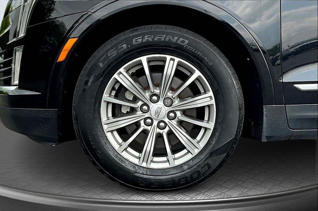 used 2017 Cadillac XT5 car, priced at $16,995