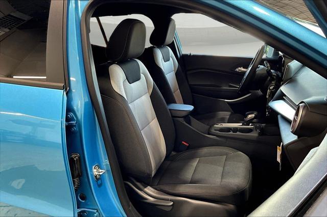 new 2025 Chevrolet Trax car, priced at $23,926