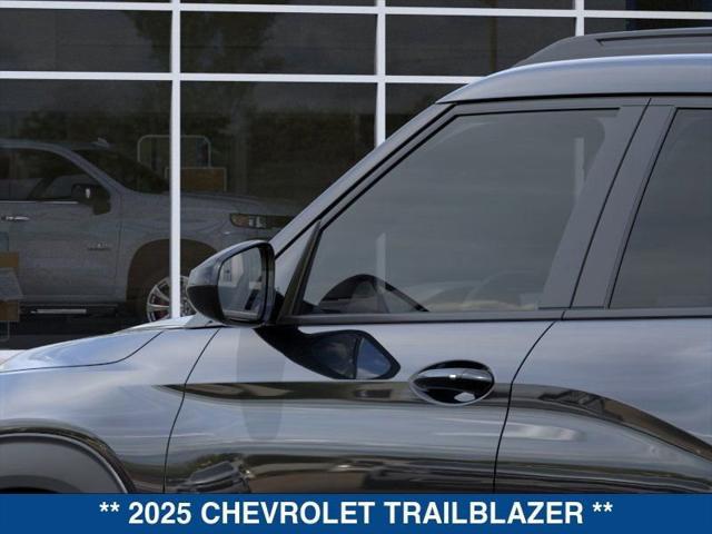 new 2025 Chevrolet TrailBlazer car, priced at $33,675