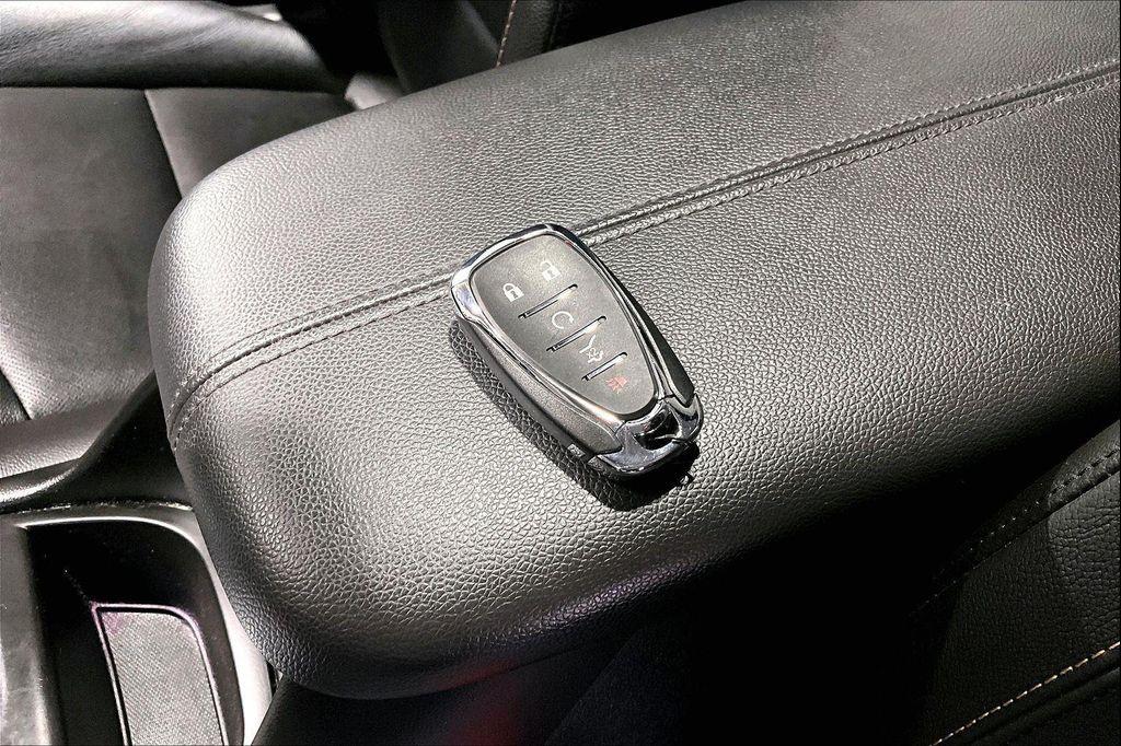 used 2020 Chevrolet Equinox car, priced at $21,495