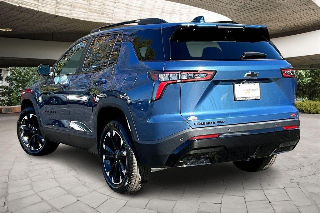 new 2026 Chevrolet Equinox car, priced at $36,692