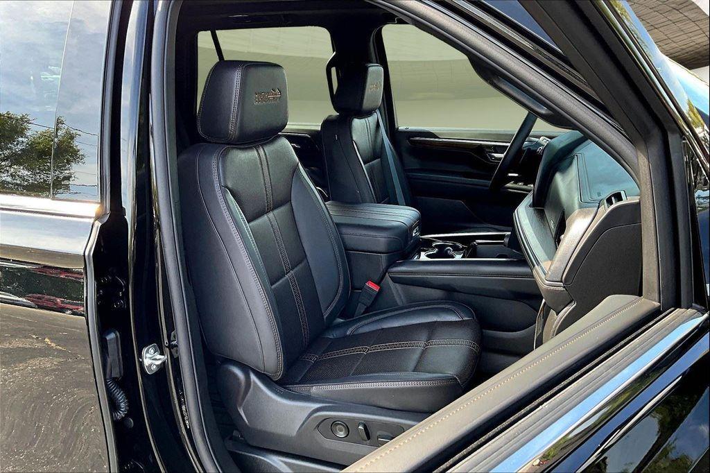 new 2025 Chevrolet Tahoe car, priced at $84,206