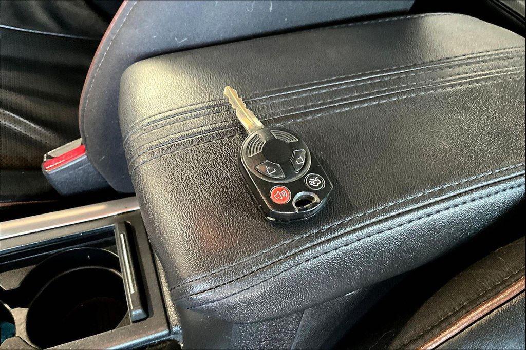 used 2010 Lincoln MKZ car, priced at $4,995