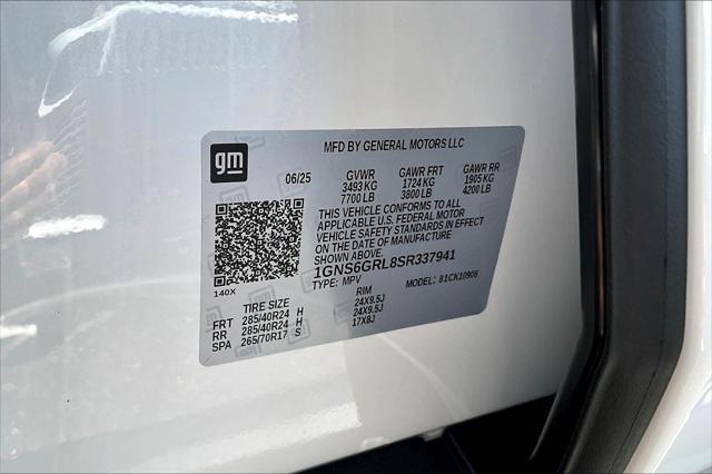 new 2025 Chevrolet Suburban car, priced at $94,625
