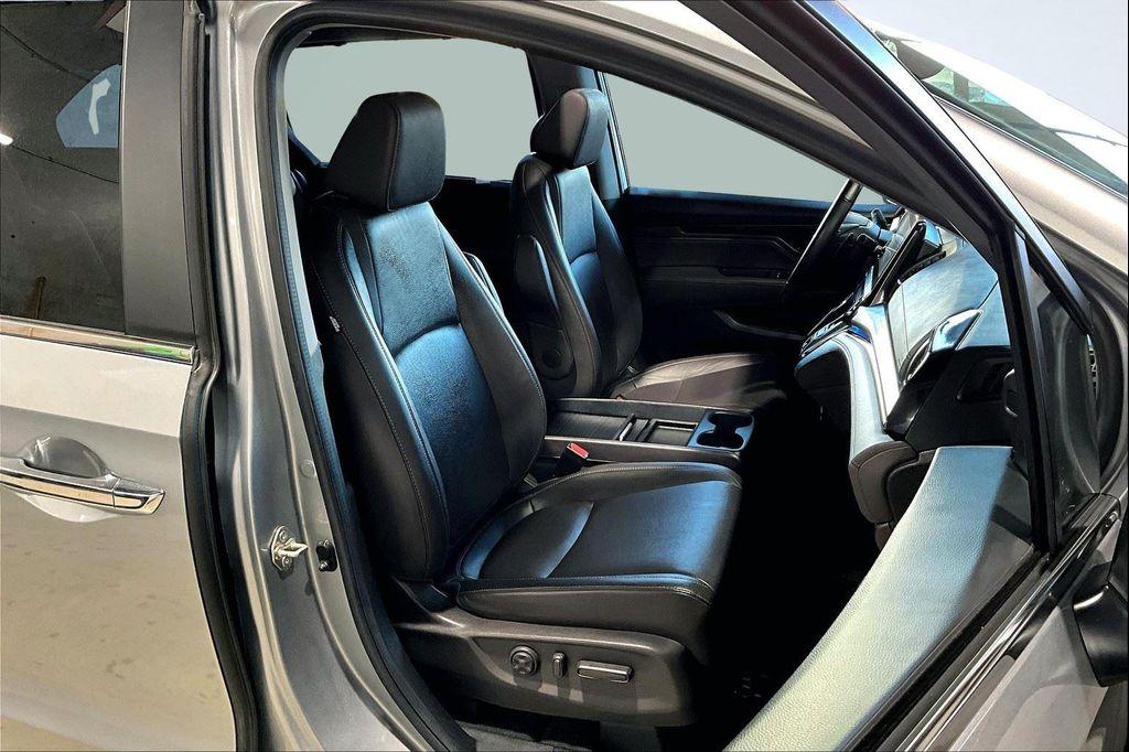 used 2021 Honda Odyssey car, priced at $29,495