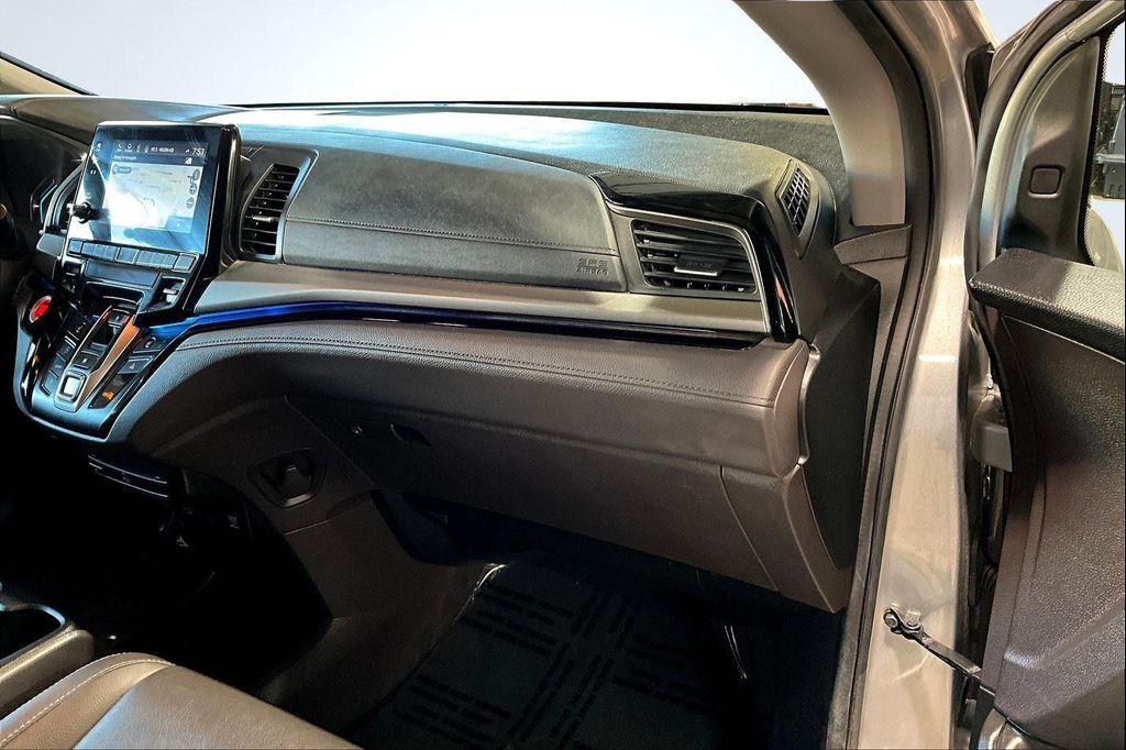 used 2021 Honda Odyssey car, priced at $29,495
