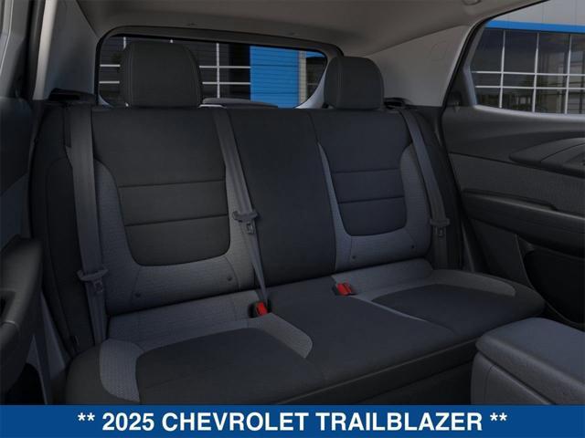 new 2025 Chevrolet TrailBlazer car, priced at $24,285