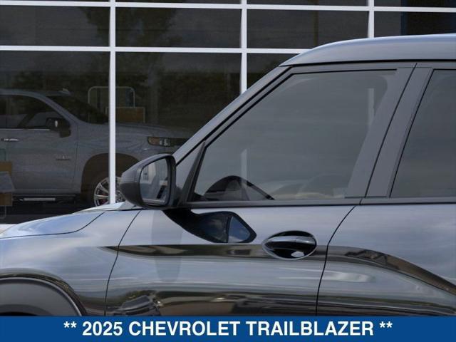 new 2025 Chevrolet TrailBlazer car, priced at $24,285