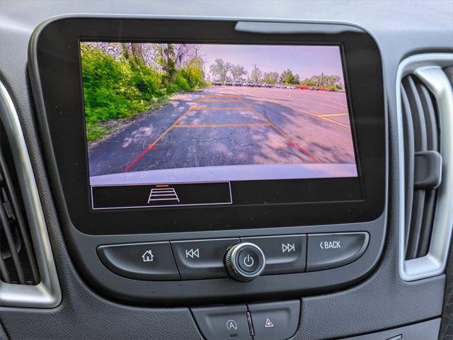 new 2024 Chevrolet Malibu car, priced at $27,890