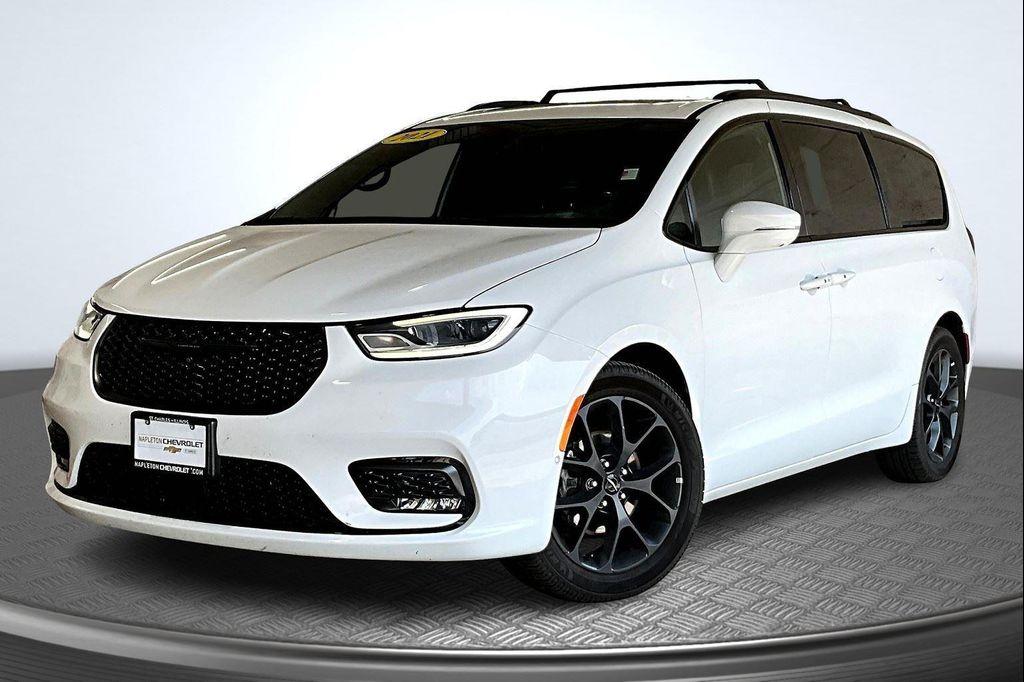 used 2021 Chrysler Pacifica car, priced at $19,995