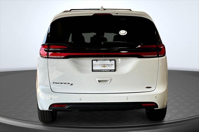 used 2021 Chrysler Pacifica car, priced at $22,495