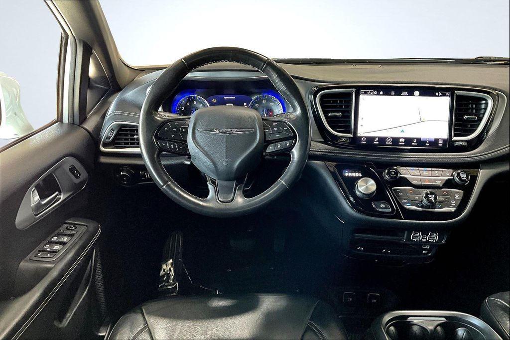 used 2021 Chrysler Pacifica car, priced at $19,995