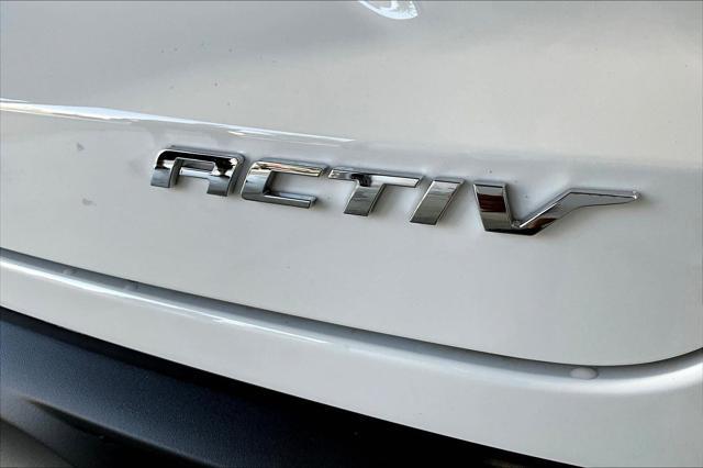 new 2025 Chevrolet Trax car, priced at $25,845