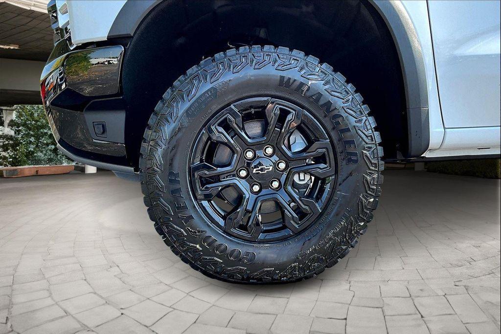 new 2026 Chevrolet Silverado 1500 car, priced at $67,990