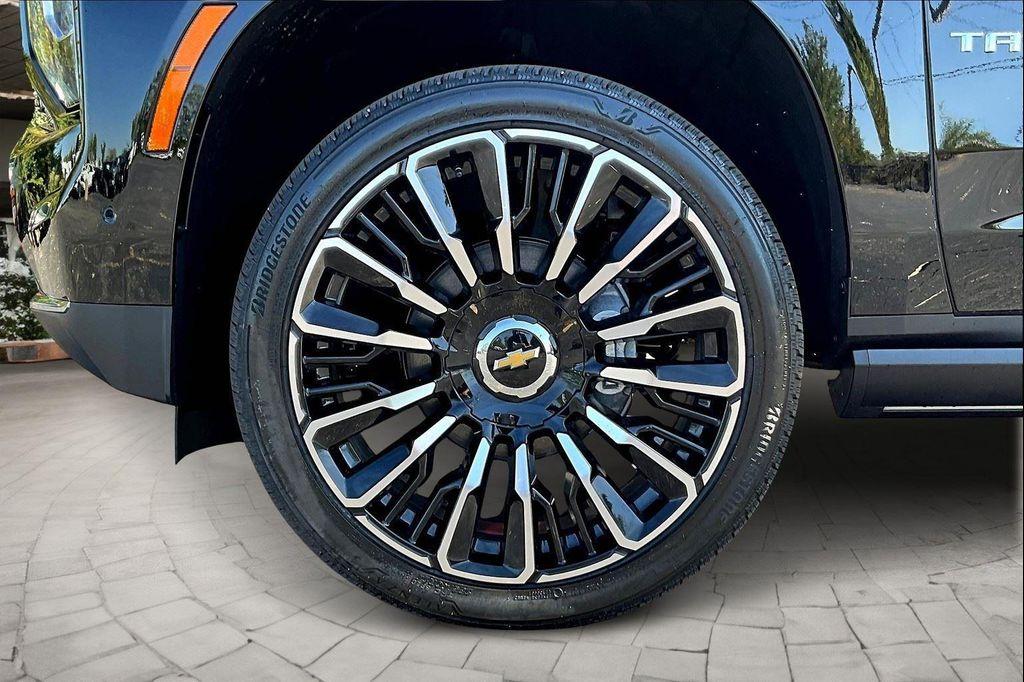 new 2025 Chevrolet Tahoe car, priced at $86,805