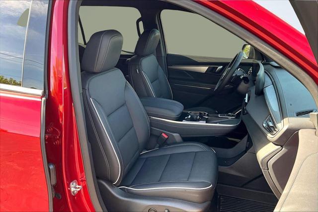 used 2025 Buick Enclave car, priced at $45,995