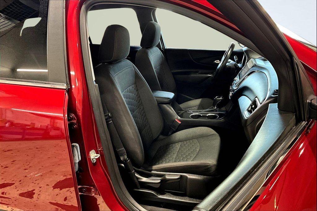 used 2021 Chevrolet Equinox car, priced at $19,995