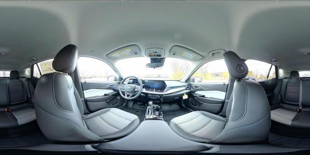 new 2025 Chevrolet Trax car, priced at $25,885