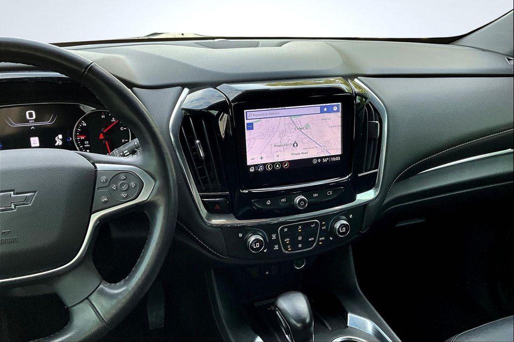 used 2022 Chevrolet Traverse car, priced at $35,295
