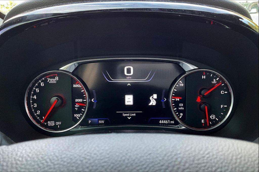 used 2022 Chevrolet Traverse car, priced at $35,295