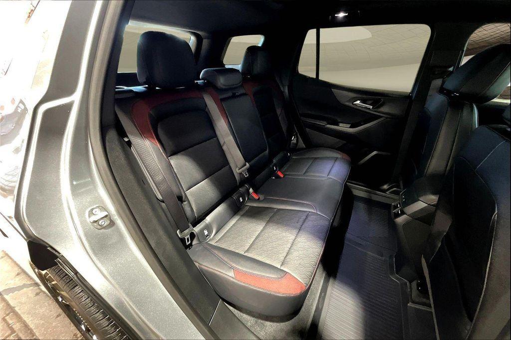 new 2026 Chevrolet Equinox car, priced at $37,561