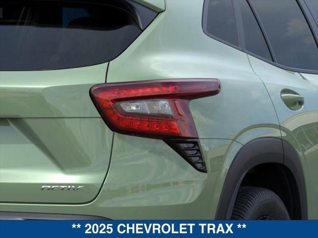 new 2025 Chevrolet Trax car, priced at $26,335