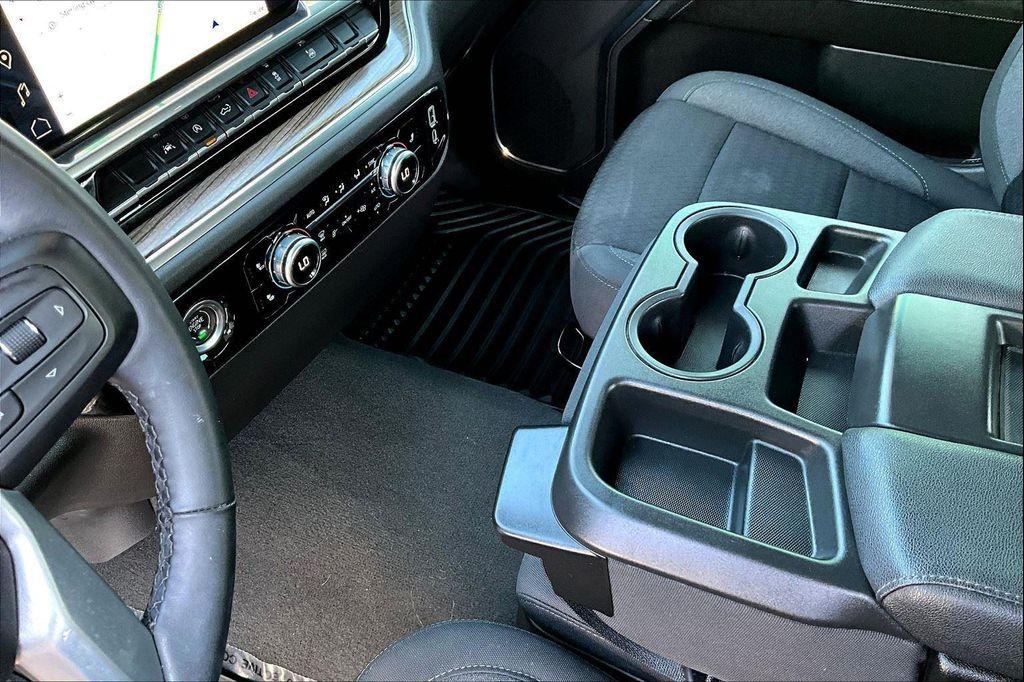 used 2023 GMC Sierra 1500 car, priced at $38,895