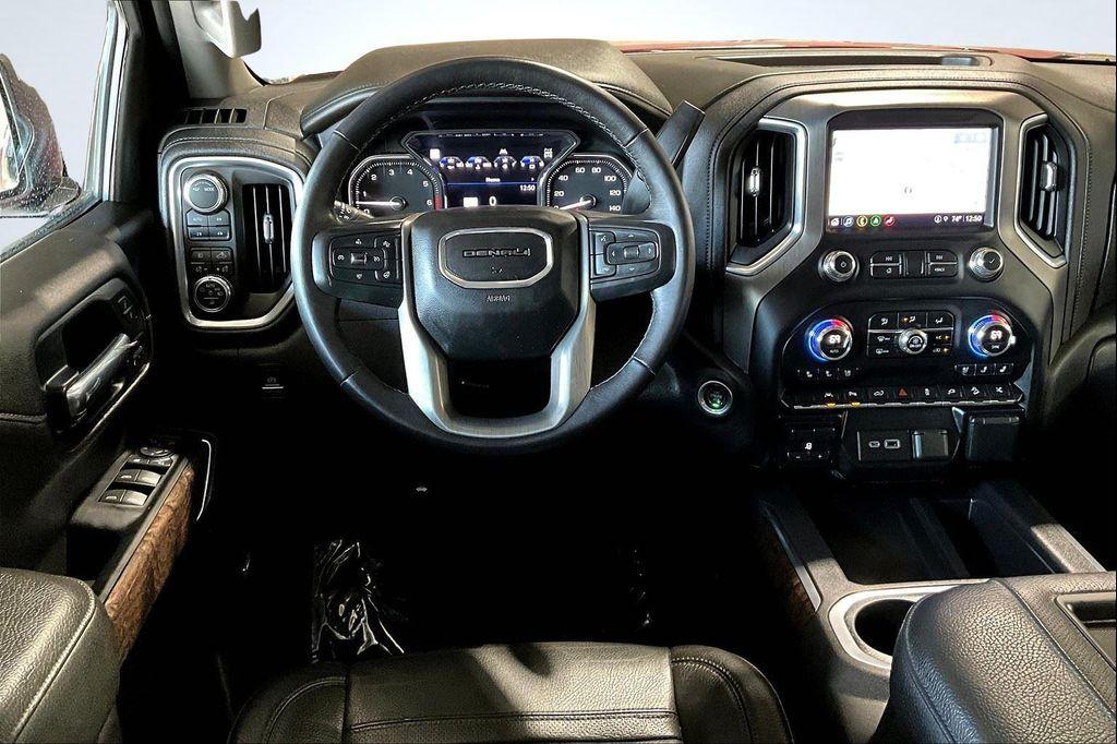 used 2022 GMC Sierra 1500 car, priced at $43,495