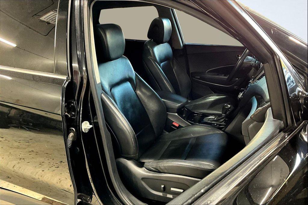 used 2015 Hyundai Santa Fe car, priced at $7,995