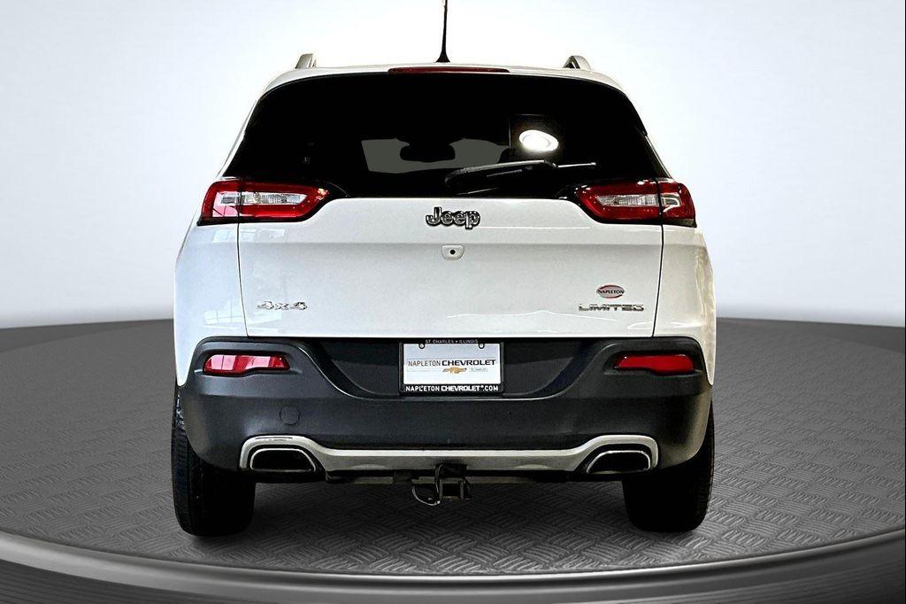 used 2017 Jeep Cherokee car, priced at $11,895