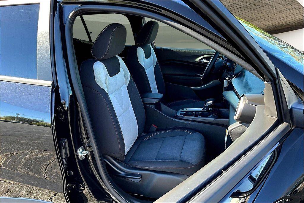 new 2026 Chevrolet Trax car, priced at $24,668