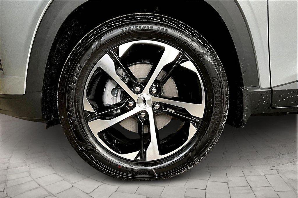 new 2026 Chevrolet Trax car, priced at $24,668